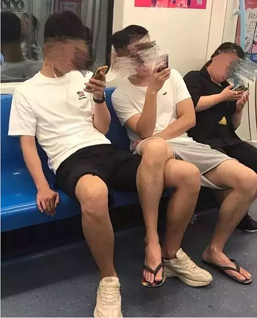 看来是有一腿,有凭有据的