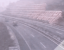 百年修得同船渡，千年修得神同步