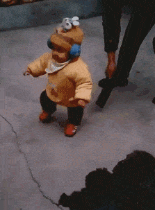 说出来你可能不信,我学会走路都是被逼的