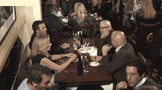 你的头闪到我了，这真不怪我啊