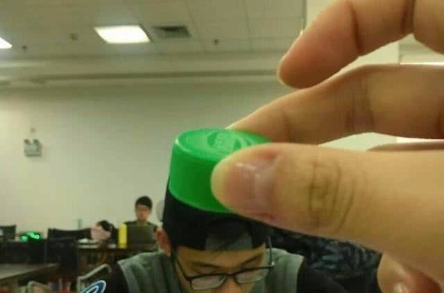 看你骨骼惊奇，把你绿了吧！