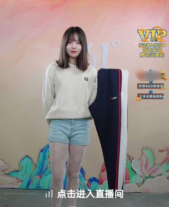 古罗马人打仗拿的盾牌