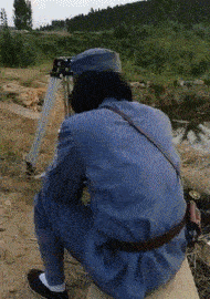 所谓伊人在水一方,回头一笑吓我一跳