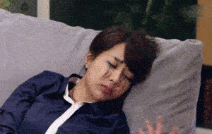 星期一的早上身体在路上 灵魂没跟上！