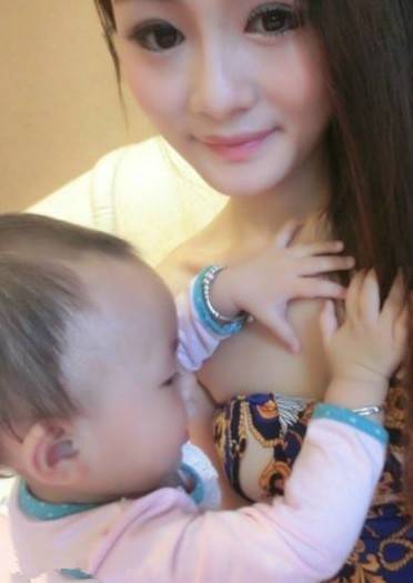 熊孩子，放开妹子，让我来