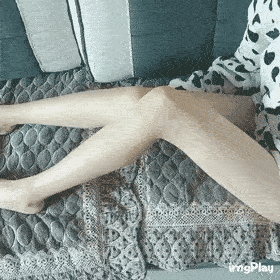 这么可爱的腿,应该是