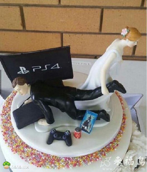 据说是为结婚纪念日定做的