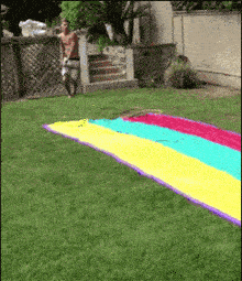 下次装逼前，先戴个头盔，免得撞疼！