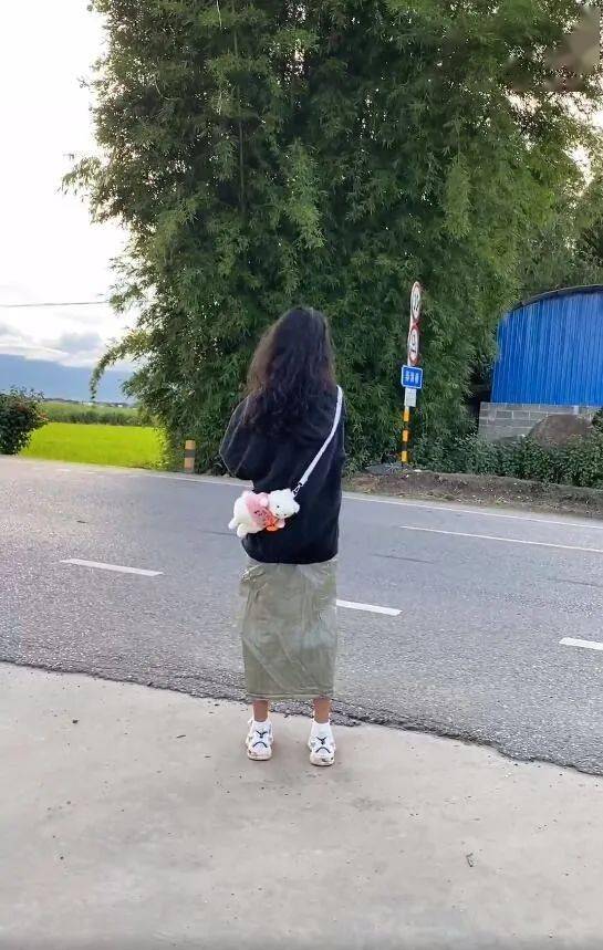怎么也不穿这个牌子的:《尿素》