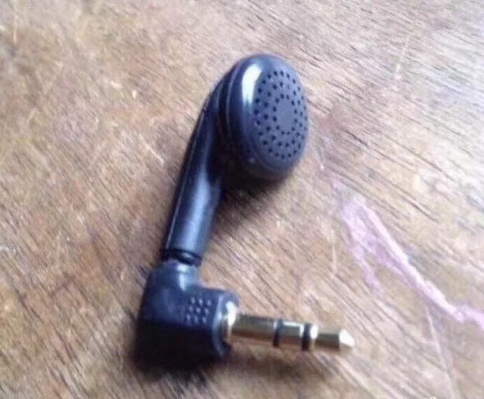 某平台买的无线耳机，好像没毛病