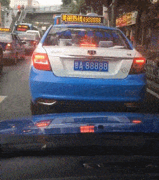 这车牌太霸气了，应该可以购买一辆豪车了吧