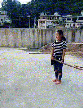 一场姐弟大战即将爆发,大家猜猜谁会赢得最终的胜利?