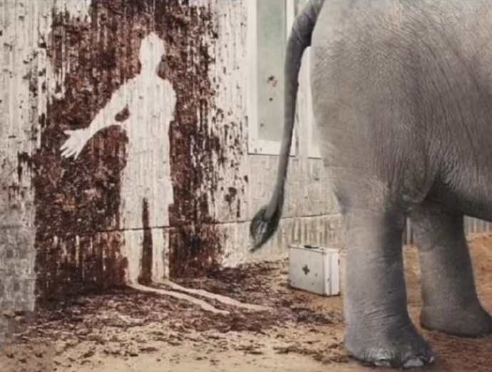 还说您不是神医？您这手套还没戴好，便秘就好了