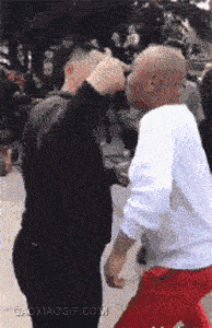 来呀,尬起来,反正有大把时光!