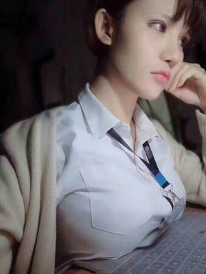 生活总是这样,鸭梨山大,总想找个地方依靠下
