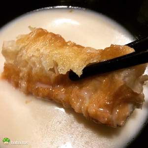 你们吃油条的时候，会放进豆浆里浸一浸吗？