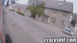 这就是瞄着你来的啊兄弟