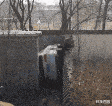 小哥你敢不敢告诉我你的教练是谁？你这是把车子藏起来了吗？