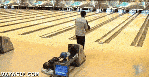 来一招声东击西!