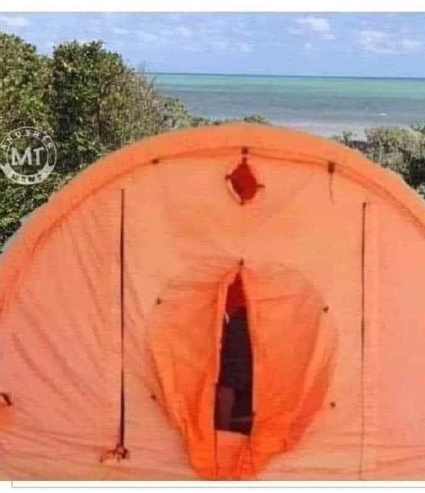 这个帐篷不正经