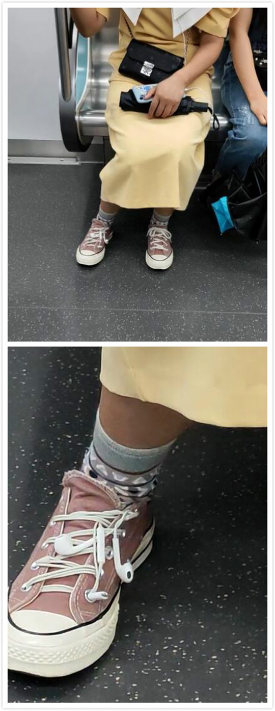 她在用脚聆听大地母亲的心跳