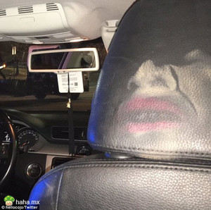 定妆粉应该要换了。。。