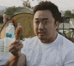 炸鸡腿的正确吃法,好饿啊,现在就想试试.....