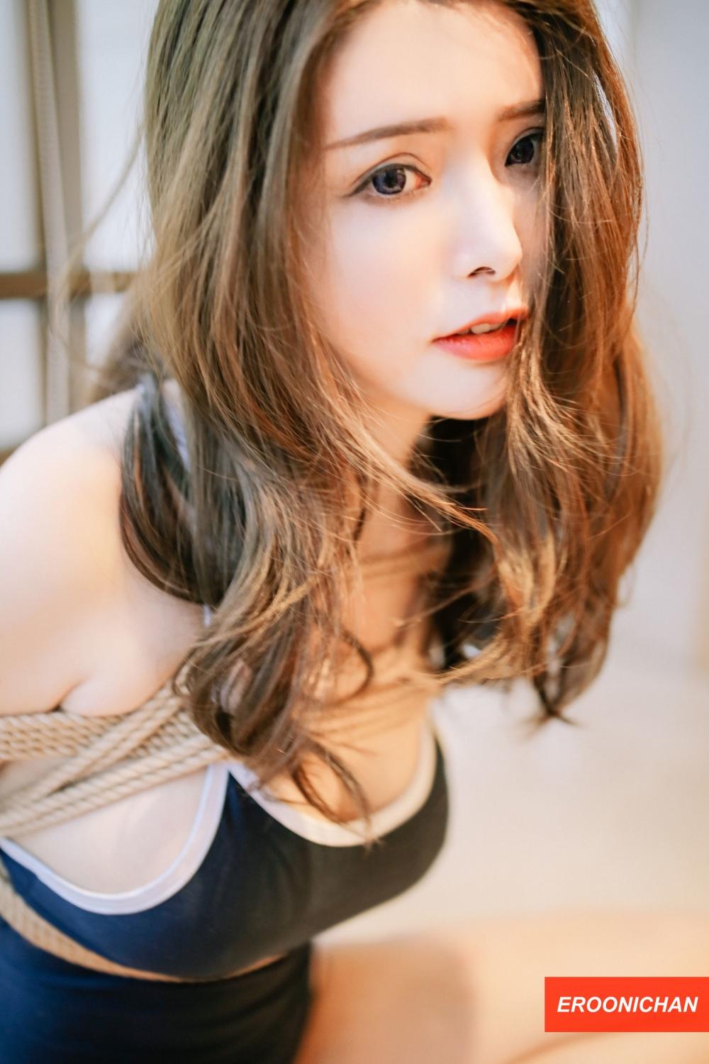 快乐微笑的美女写真